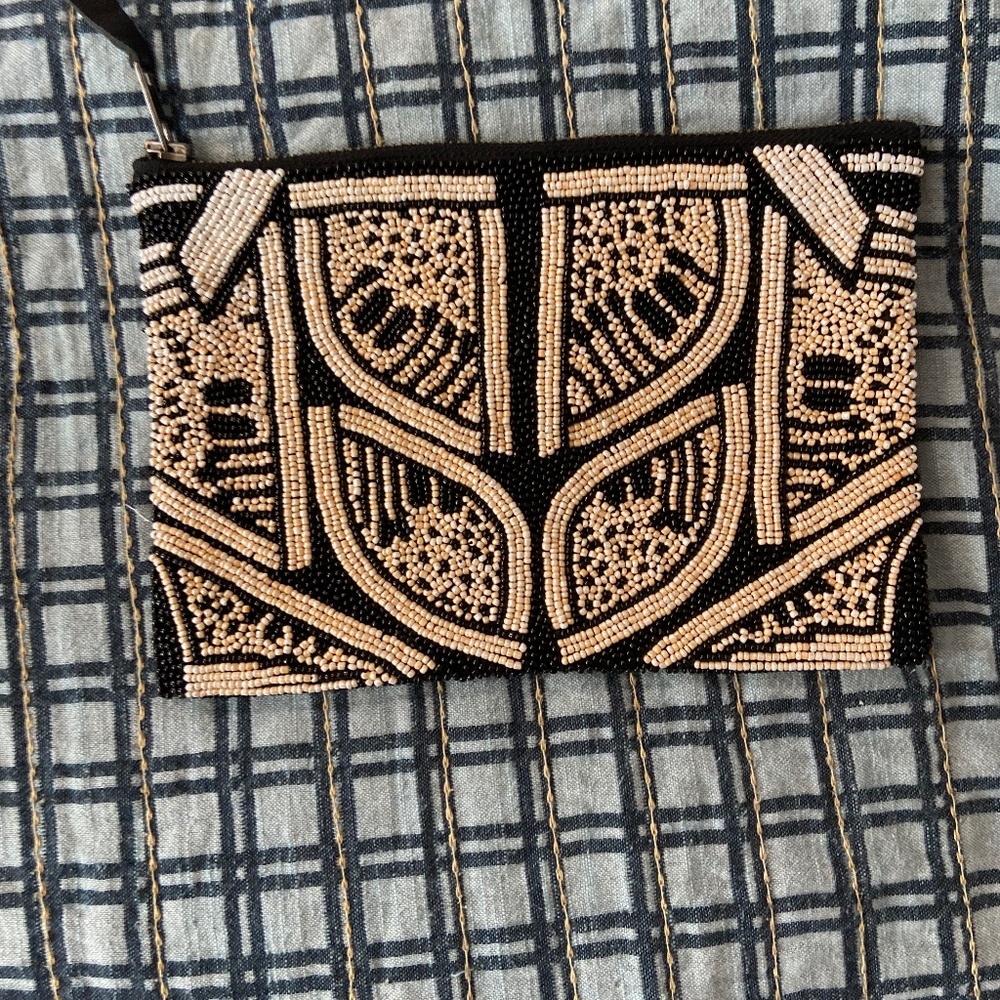 Beaded Antrho Clutch